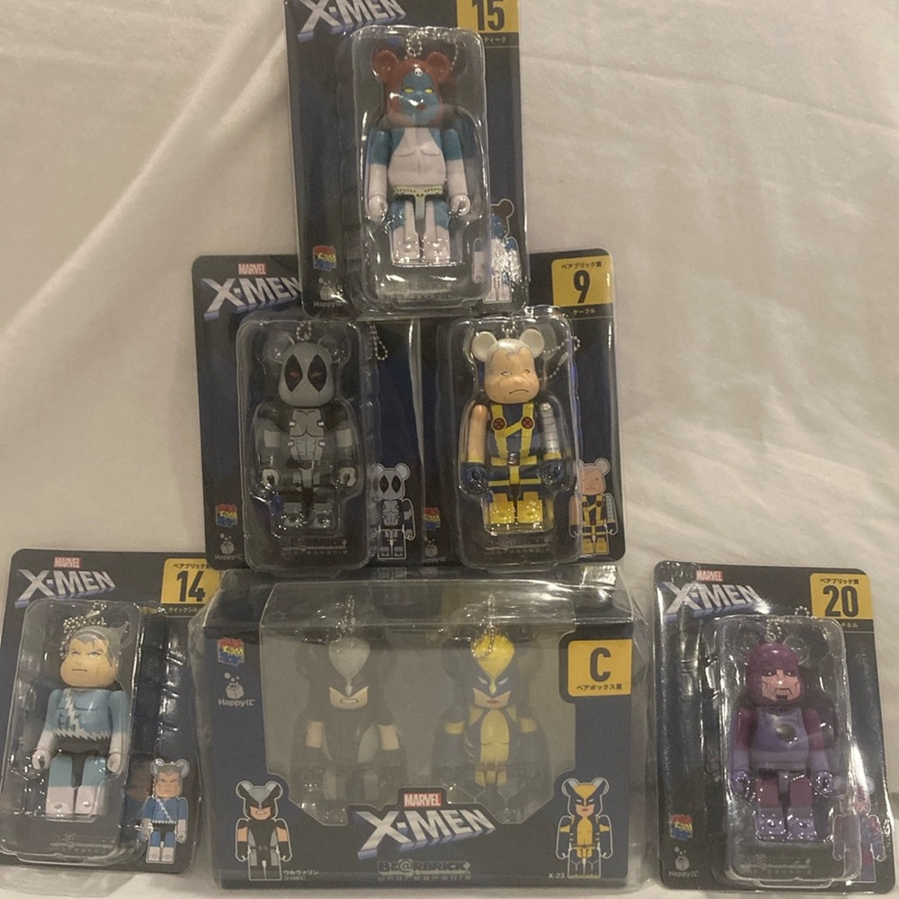 Coolectibles Japanese X-men bear bricks